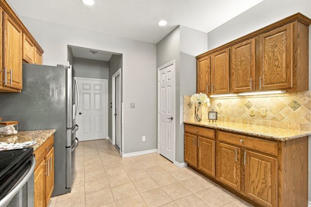 2601 Marsh Lane 293, Plano, TX 75093
