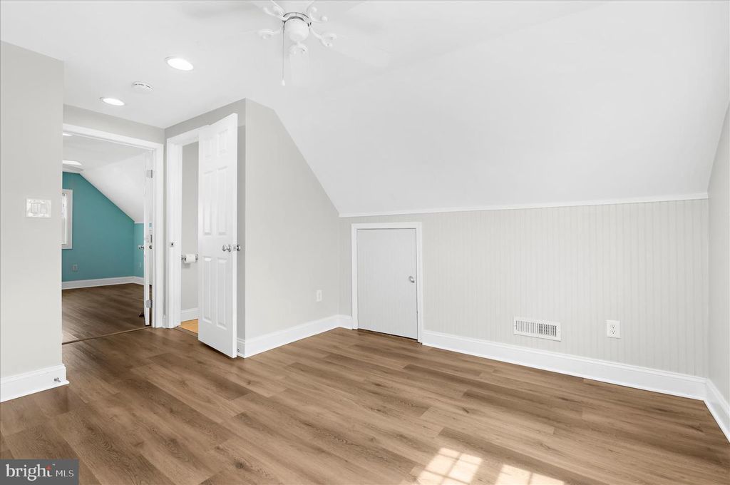 Image 26 of property listing at 3303 GRACE RD, Sparrows Point, MD 21219