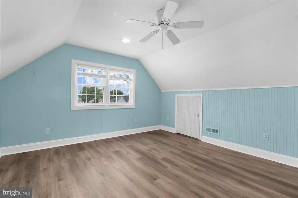 Image 29 of property listing at 3303 GRACE RD, Sparrows Point, MD 21219