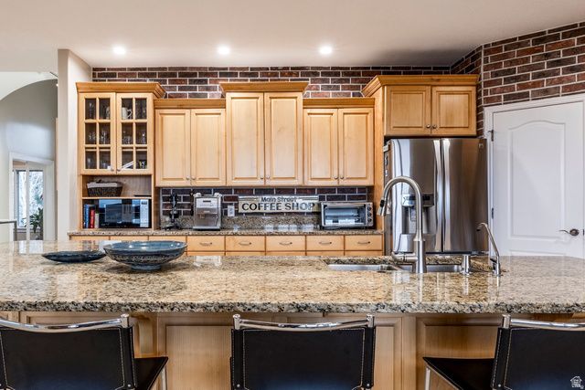 3252 SUNSET HOLLOW DR, Bountiful, UT 84010