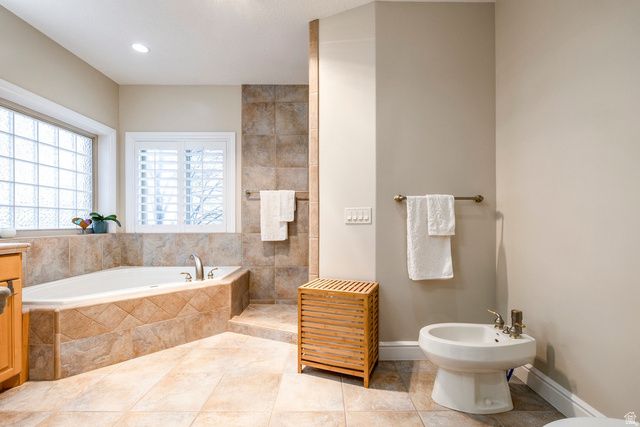 3252 SUNSET HOLLOW DR, Bountiful, UT 84010