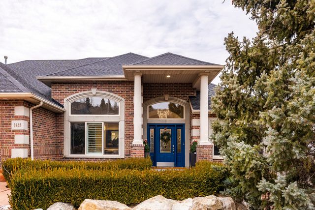 3252 SUNSET HOLLOW DR, Bountiful, UT 84010