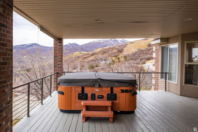 3252 SUNSET HOLLOW DR, Bountiful, UT 84010