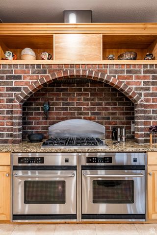 3252 SUNSET HOLLOW DR, Bountiful, UT 84010