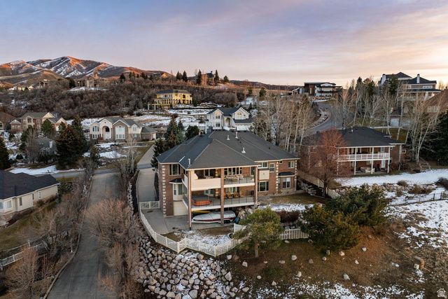 3252 SUNSET HOLLOW DR, Bountiful, UT 84010