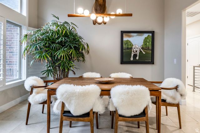 3252 SUNSET HOLLOW DR, Bountiful, UT 84010