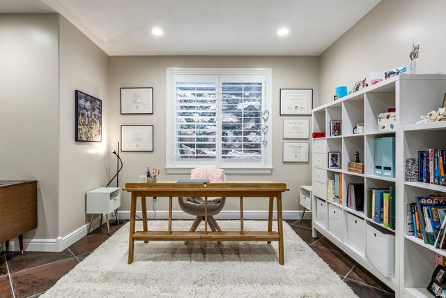 3252 SUNSET HOLLOW DR, Bountiful, UT 84010