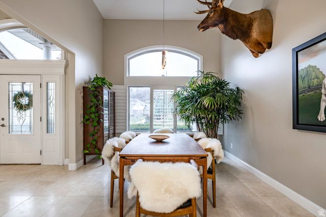 3252 SUNSET HOLLOW DR, Bountiful, UT 84010