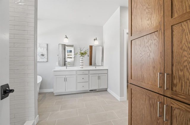 W6981 RIDGELINE TRAIL, Greenville, WI 54942