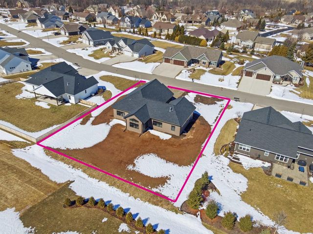 W6981 RIDGELINE TRAIL, Greenville, WI 54942