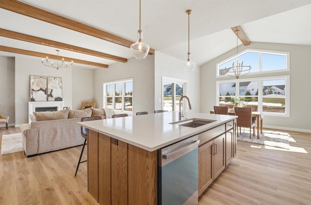 W6981 RIDGELINE TRAIL, Greenville, WI 54942