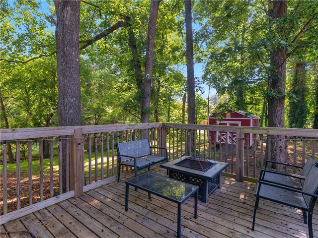 3790 Sweetbriar Circle, Lithia Springs, GA 30122