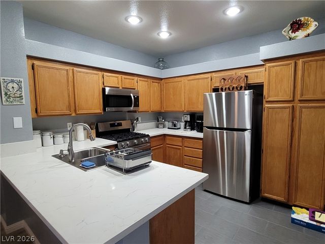 5155 West Tropicana Avenue 2002, Las Vegas, NV 89103