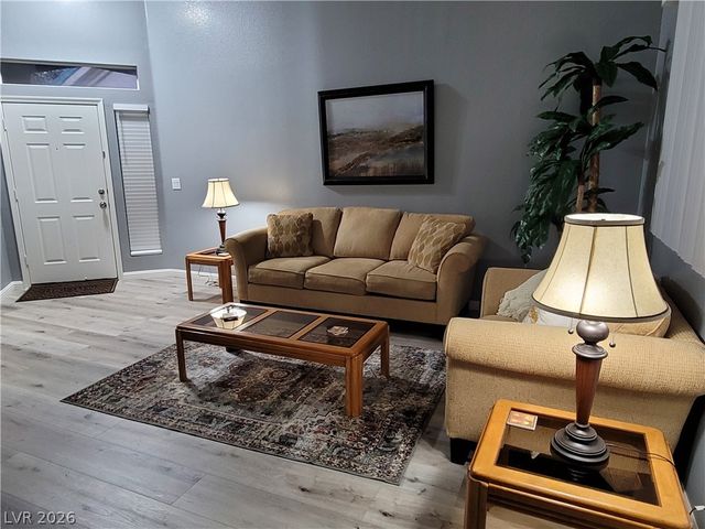 5155 West Tropicana Avenue 2002, Las Vegas, NV 89103