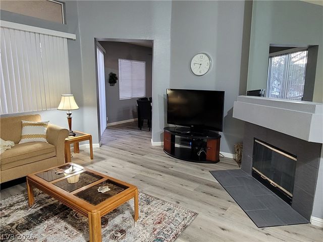 5155 West Tropicana Avenue 2002, Las Vegas, NV 89103