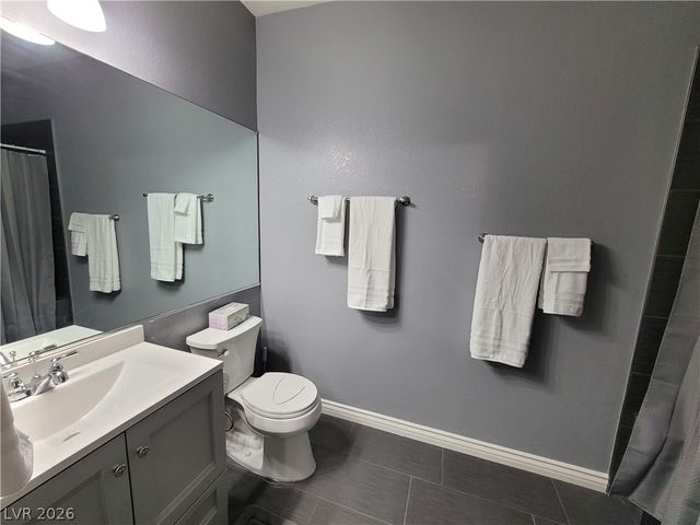 5155 West Tropicana Avenue 2002, Las Vegas, NV 89103