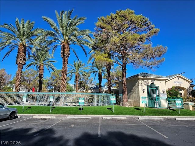 5155 West Tropicana Avenue 2002, Las Vegas, NV 89103