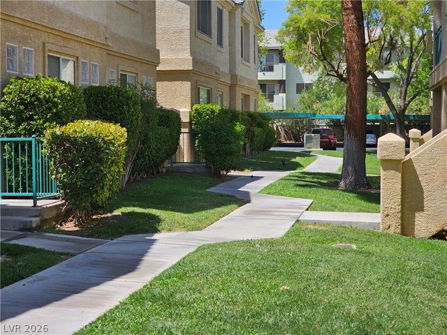 5155 West Tropicana Avenue 2002, Las Vegas, NV 89103