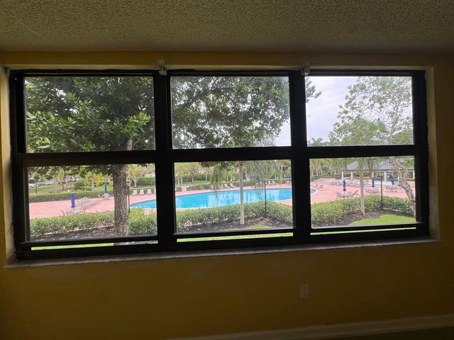 10641 W Clairmont Circle, Tamarac, FL 33321