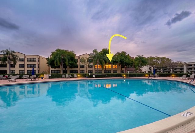 10641 W Clairmont Circle, Tamarac, FL 33321