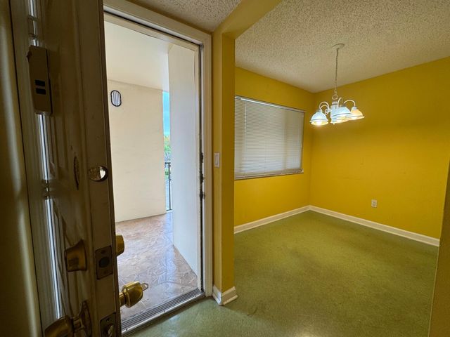 10641 W Clairmont Circle, Tamarac, FL 33321