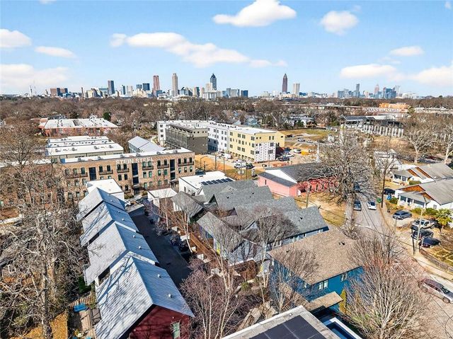 975 Fair SE Walk, Atlanta, GA 30316