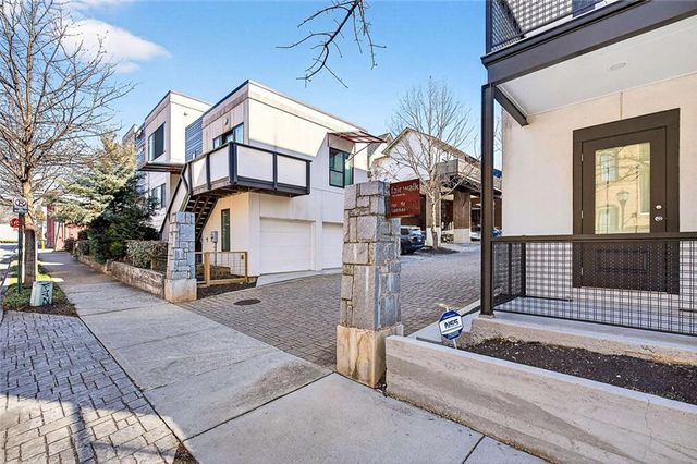 975 Fair SE Walk, Atlanta, GA 30316