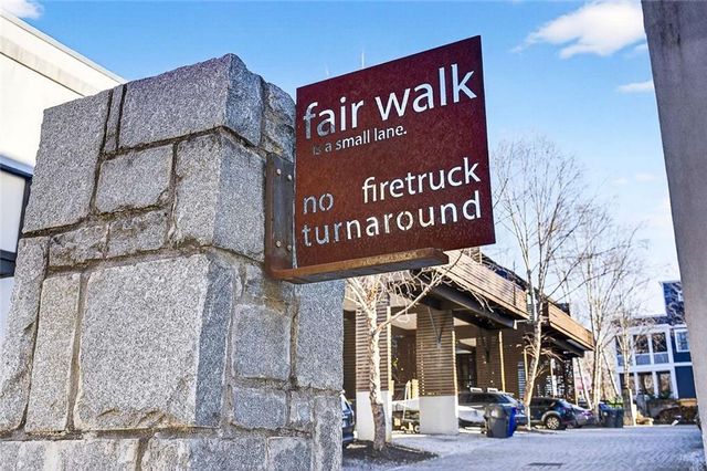 975 Fair SE Walk, Atlanta, GA 30316