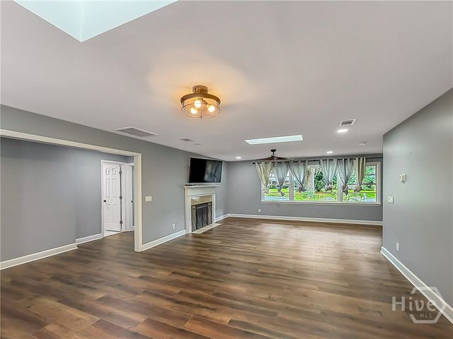 315 KENSINGTON Drive, Savannah, GA 31405