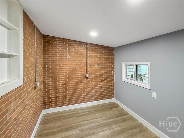 315 KENSINGTON Drive, Savannah, GA 31405