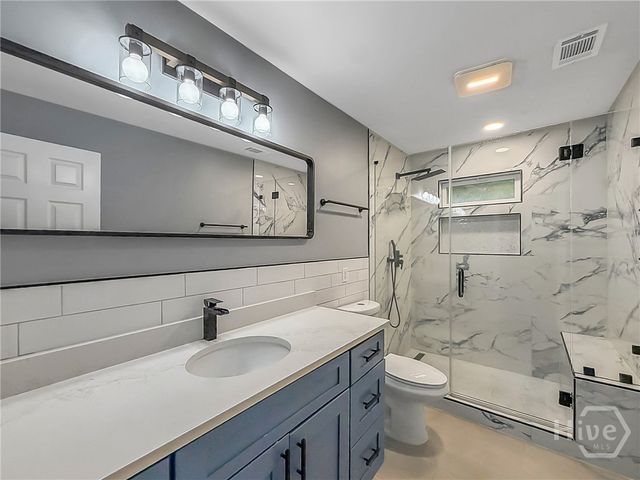 315 KENSINGTON Drive, Savannah, GA 31405