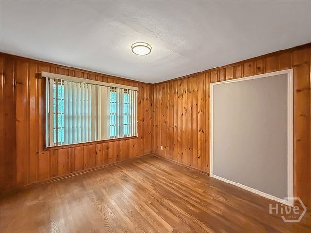 315 KENSINGTON Drive, Savannah, GA 31405