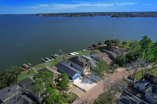 11403 Twain Drive, Montgomery, TX 77356