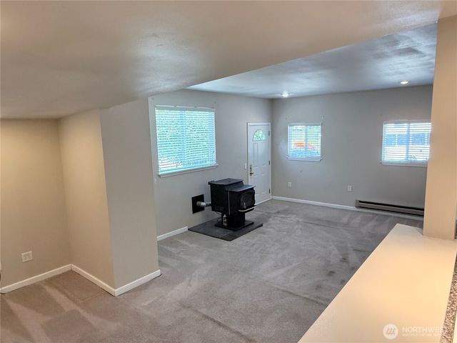 5622 202nd Street SW, Lynnwood, WA 98036