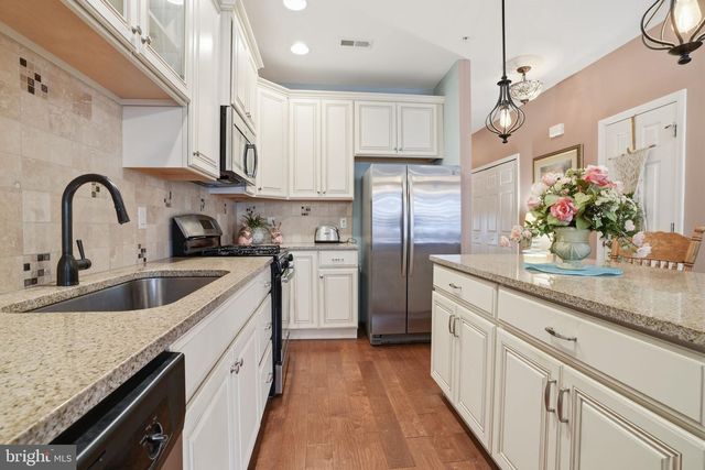 39 BOWMAN DR, Feasterville Trevose, PA 19053