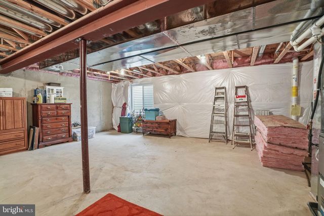 39 BOWMAN DR, Feasterville Trevose, PA 19053