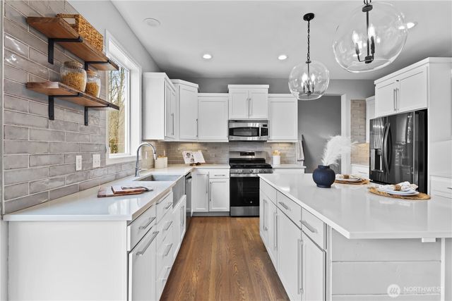 9806 Trombley Road, Snohomish, WA 98290