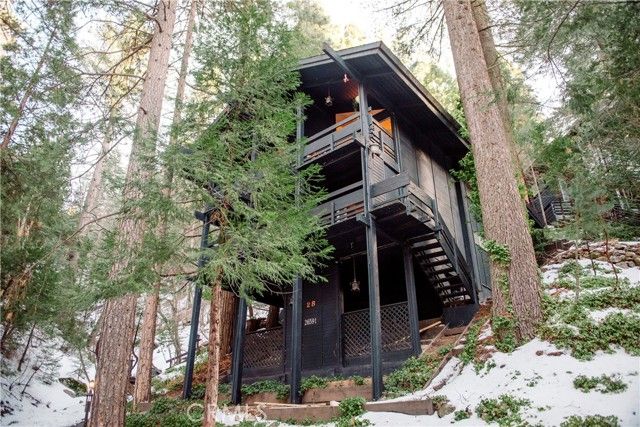 29591 Sugar Cone Lane, Twin Peaks, CA 92391