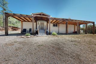 38 Chipmunk Lane, Tijeras, NM 87059