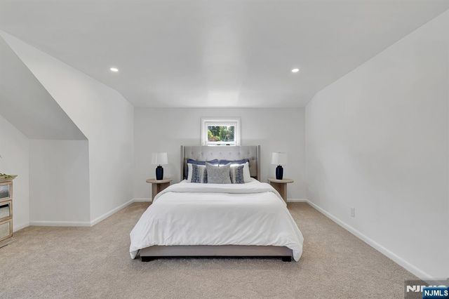 287 Jackson Avenue, Rutherford, NJ 07070