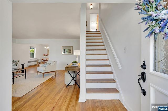 287 Jackson Avenue, Rutherford, NJ 07070