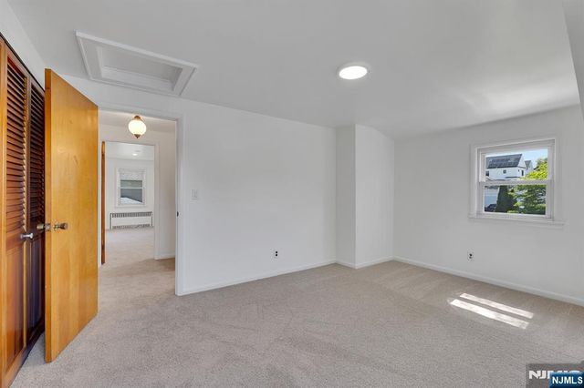 287 Jackson Avenue, Rutherford, NJ 07070