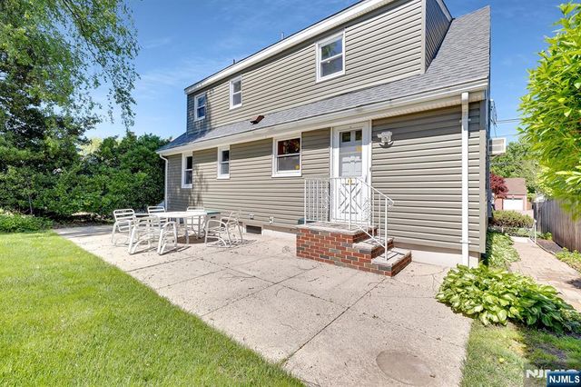 287 Jackson Avenue, Rutherford, NJ 07070