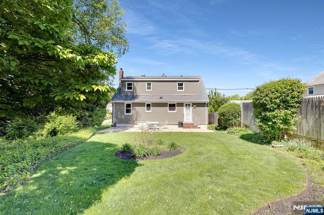 287 Jackson Avenue, Rutherford, NJ 07070