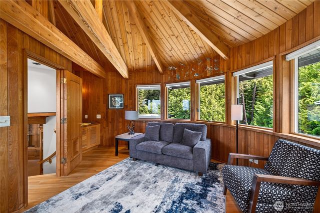 11752 Esther Lane, Anacortes, WA 98221