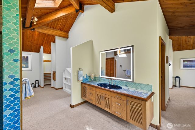 11752 Esther Lane, Anacortes, WA 98221
