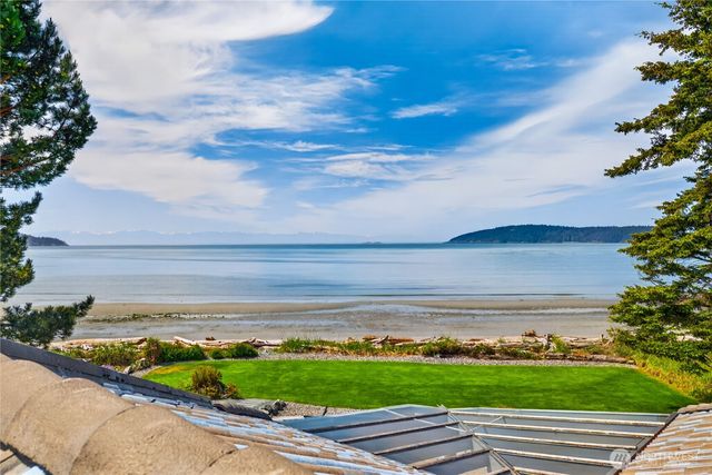 11752 Esther Lane, Anacortes, WA 98221