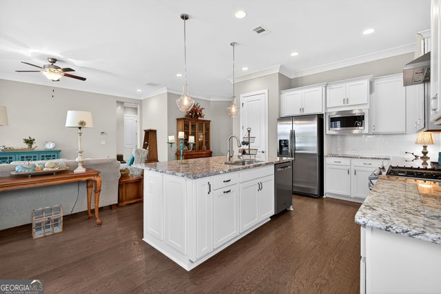301 Hazel Drive, Woodstock, GA 30189