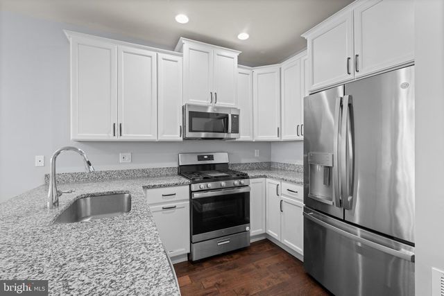 367 W 7TH AVE, Conshohocken, PA 19428