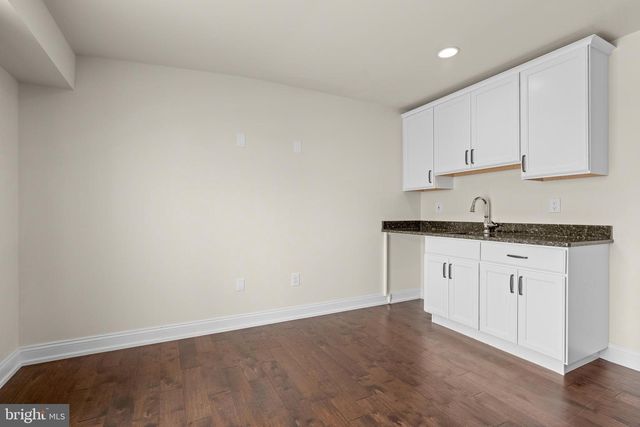 367 W 7TH AVE, Conshohocken, PA 19428